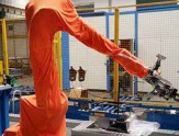 六軸機(jī)器人防護(hù)服介紹