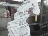 靜電危害不可忽視，抗靜電機(jī)器人防護(hù)服如何應(yīng)對？?